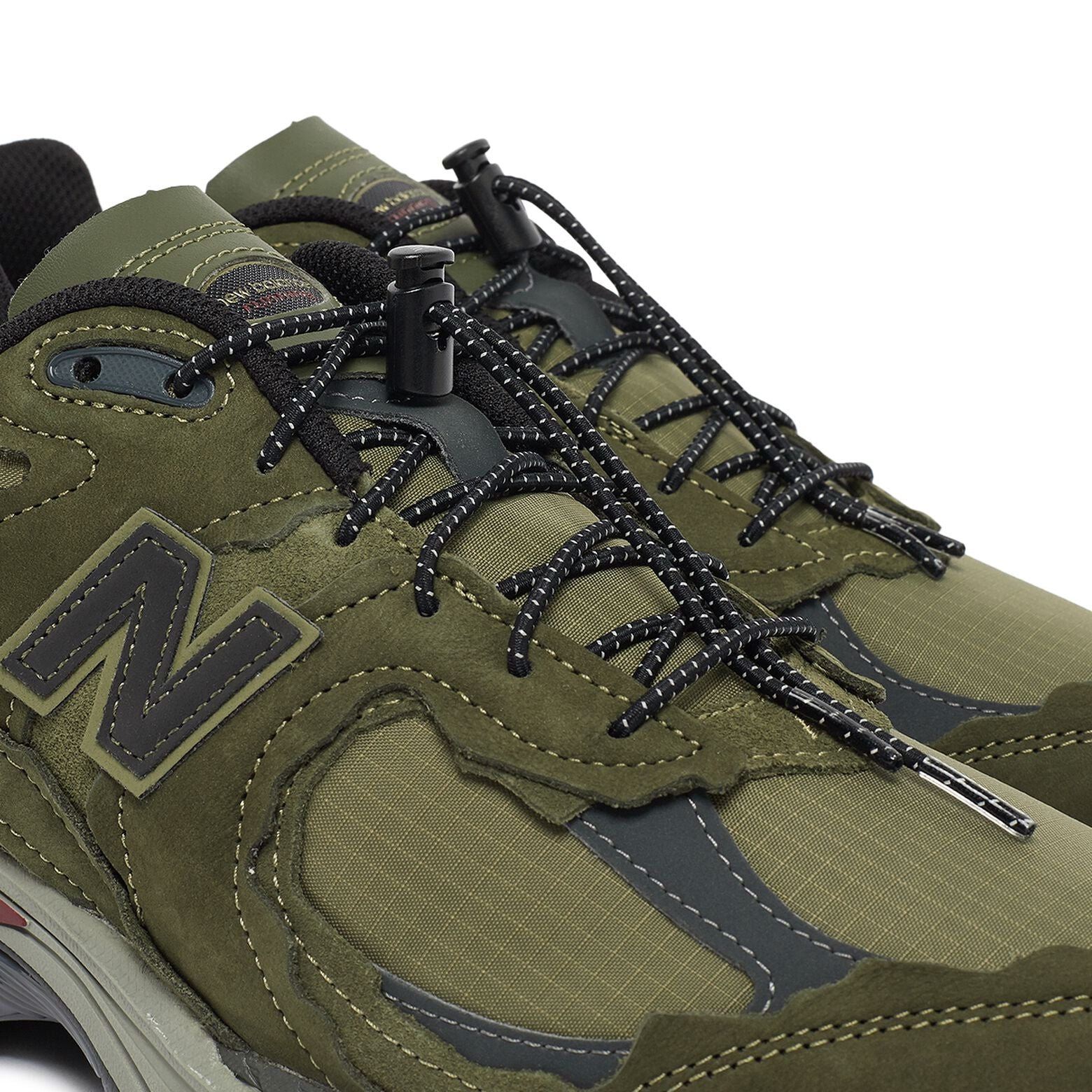 New Balance - M2002RDN (dark moss)