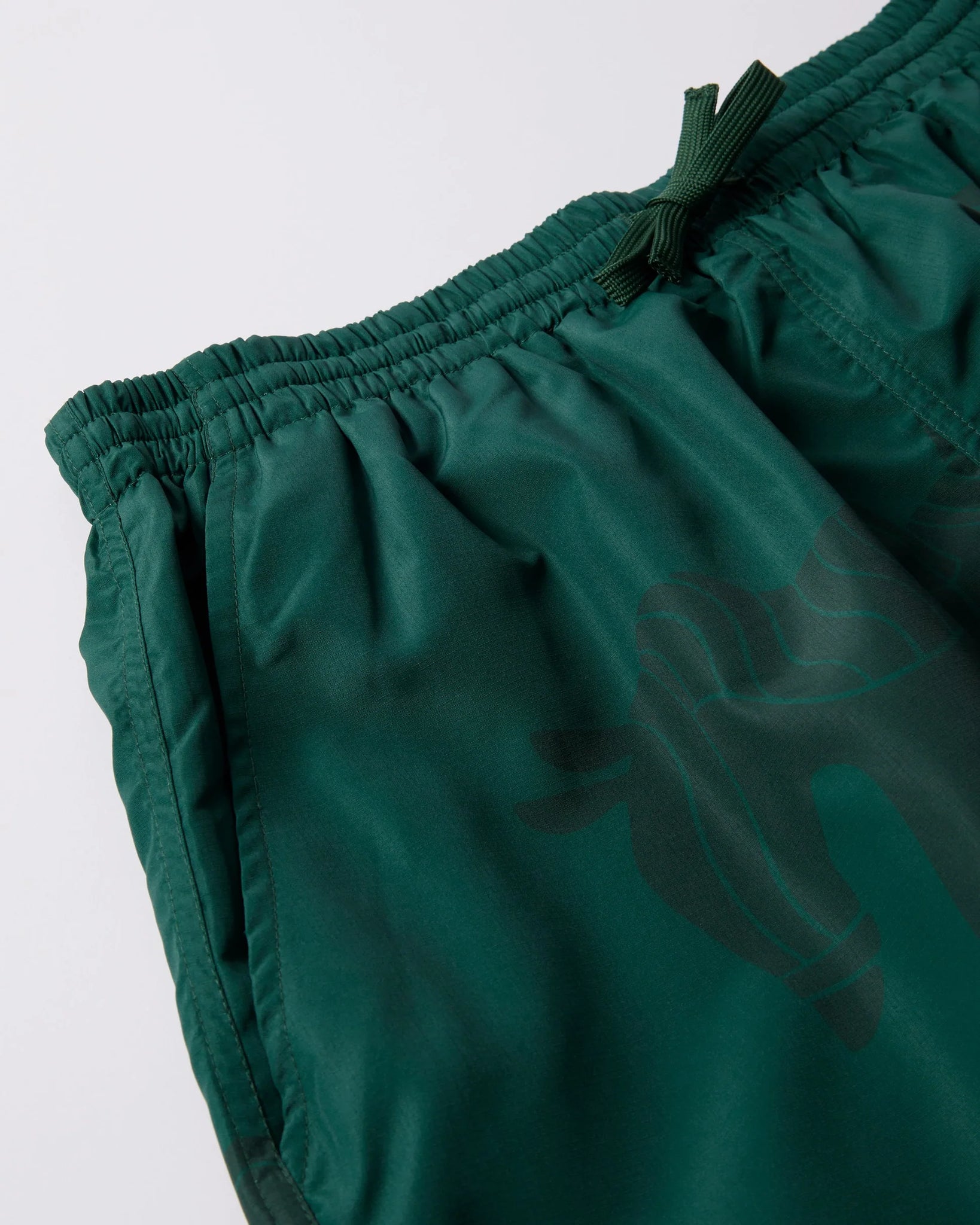 Short horse shorts (pine green)