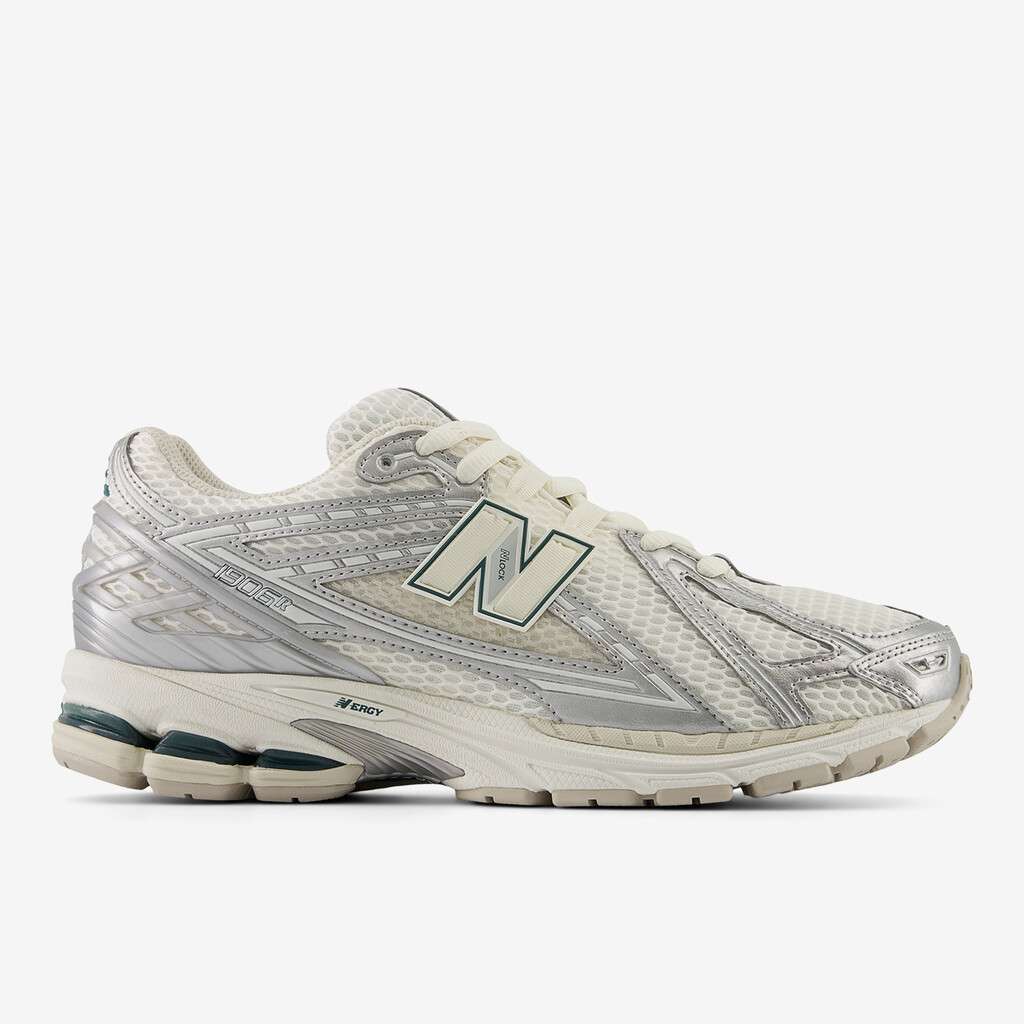 New Balance - M1906 REE (Silver Metallic)