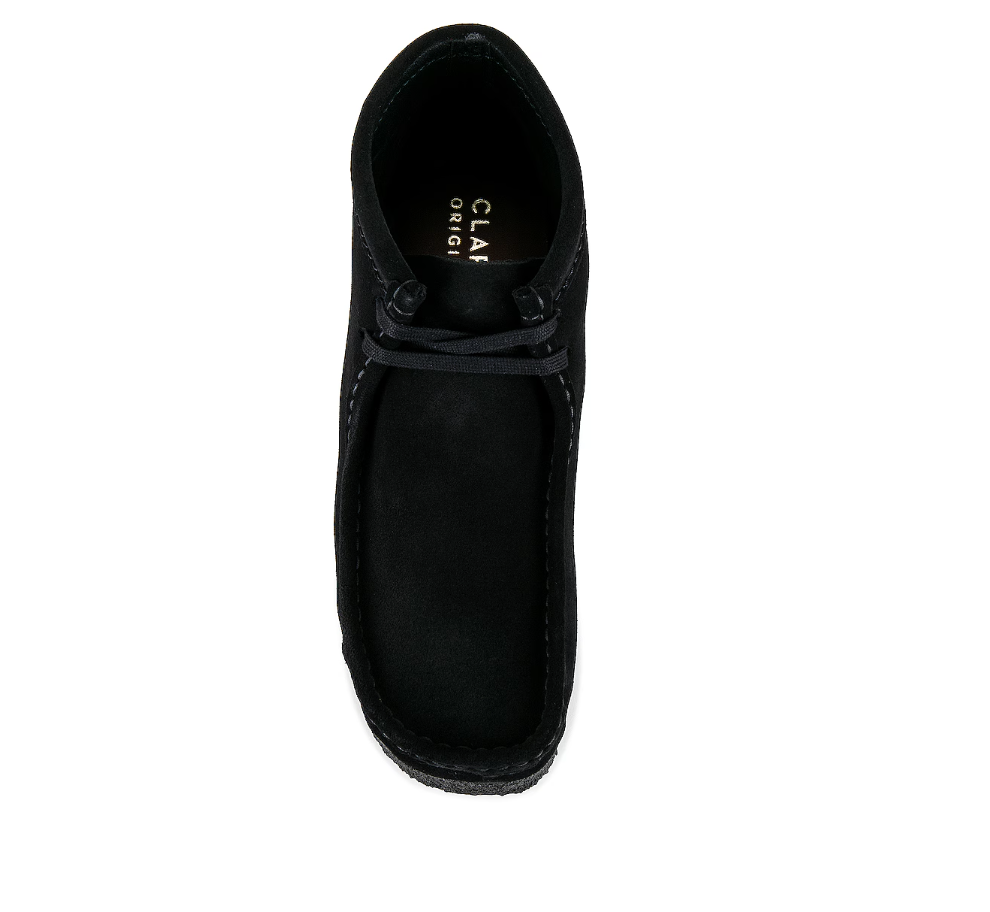 Clarks Wallabee boot (black sde)