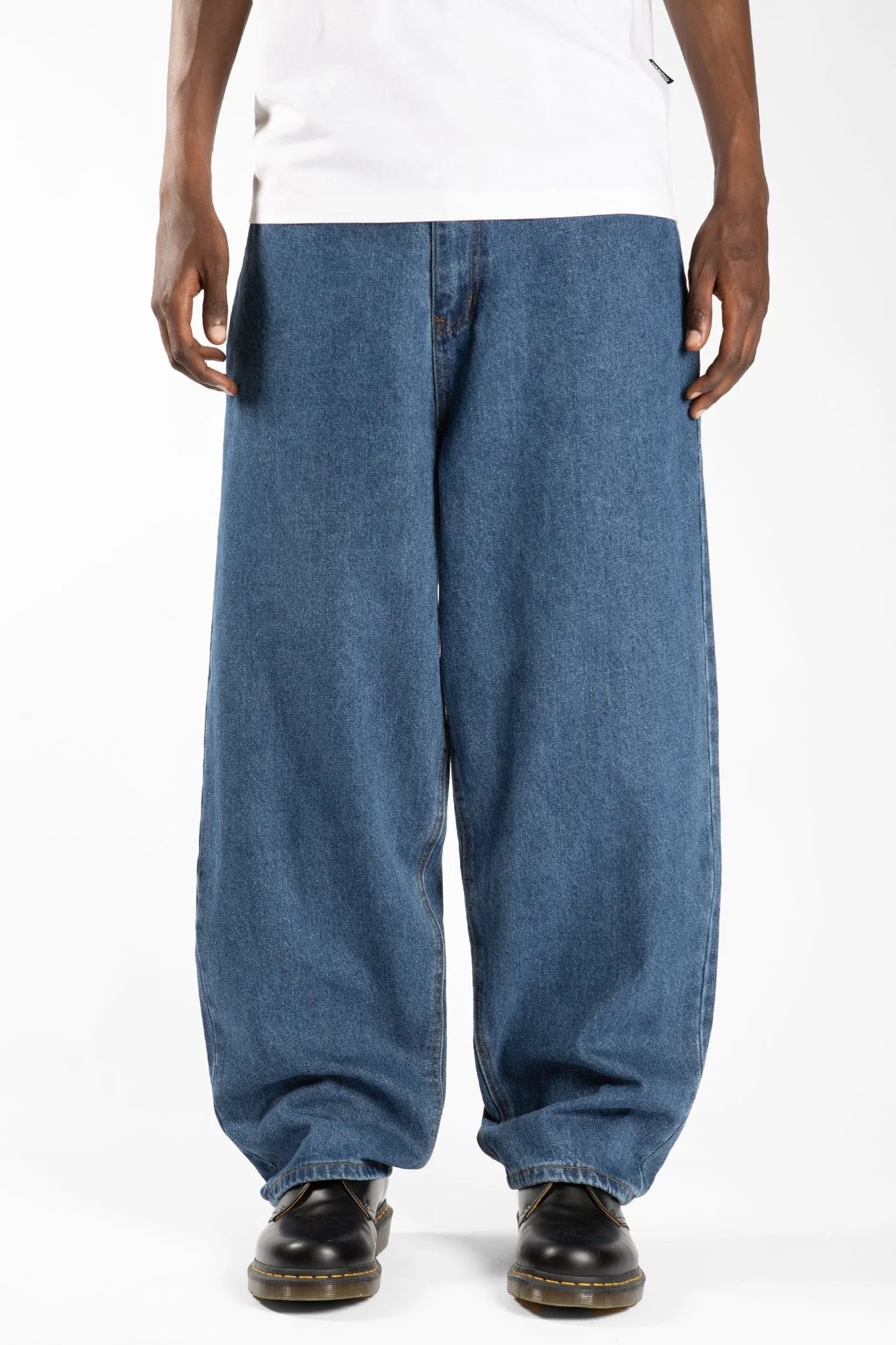 Signature Casper Pant (washed blue)